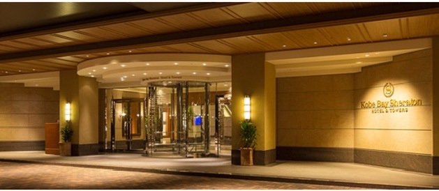 温泉のある“神戸シェラトン　ホテル&タワーズ”に宿泊。クラブラウンジはコロナウィルス対応でした。
